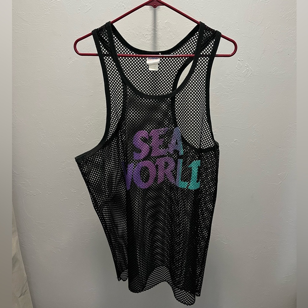Vintage 90’s Sea World Mesh Tank Top